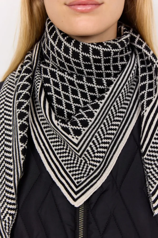 Accessories>Soyaconcept SC-BUKET 13 Scarf Cream
